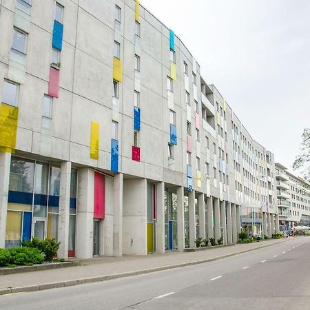 Harbour Hub Hostel Tallinn Exterior photo